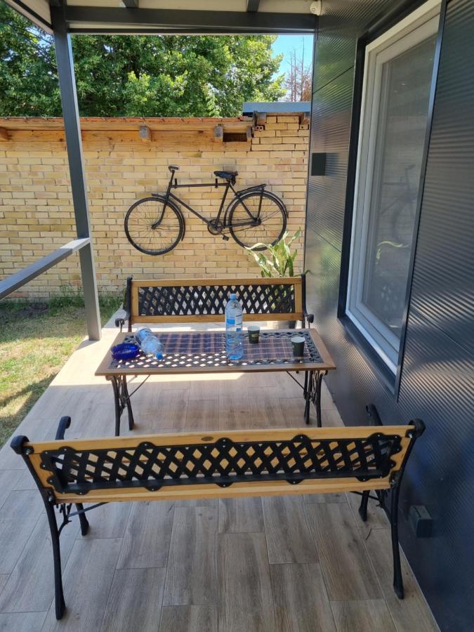 27 Apartament